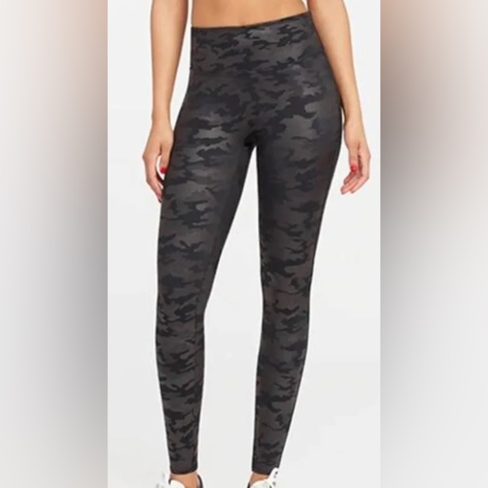 Spanx Black Camouflage Leggings